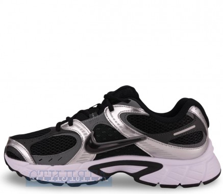 Nike Кроссовки Nike V5 RNR HJ5228-004 чёрные - Картинка 4